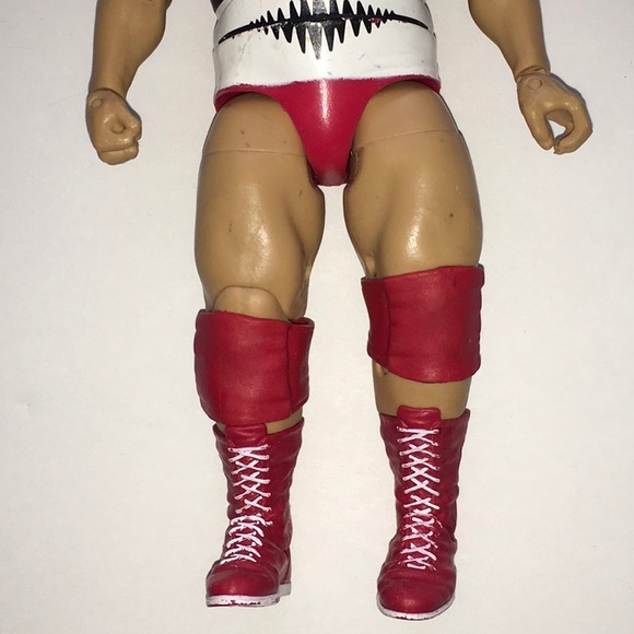 Earthquake WWE Then Now Forever 2011 Mattel Elite Action Figure. - Picture 3 of 8